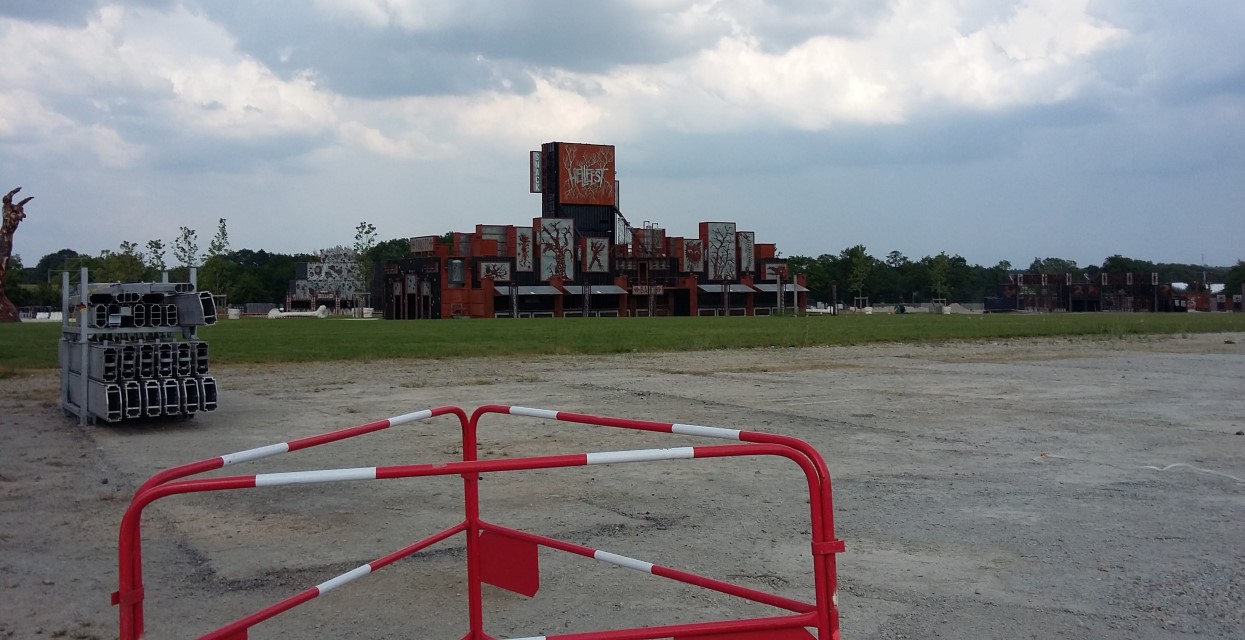 socotec-controle-securite-hellfest-montage